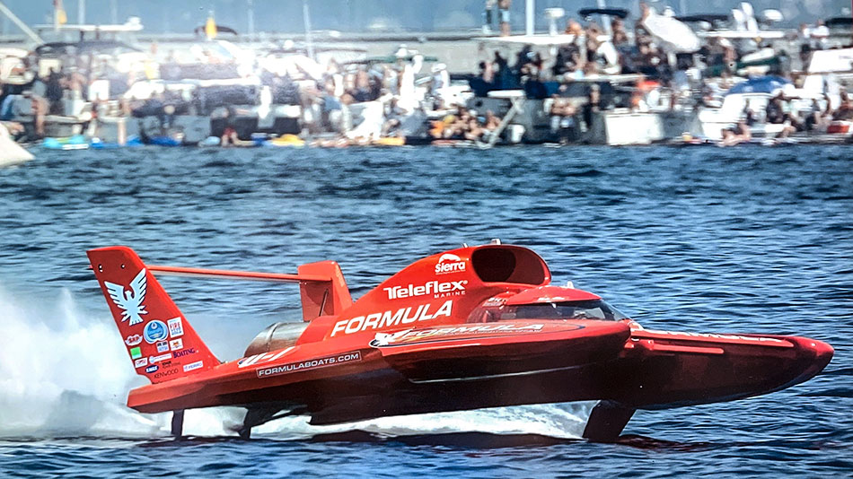 Formula Hydroplane - Mike Allen Driver | Pier 21 Marine