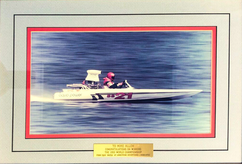 Mike Allen wins 1993 World Championdhip in SS 21 | Pier 21 Marine for your marine service and repairs